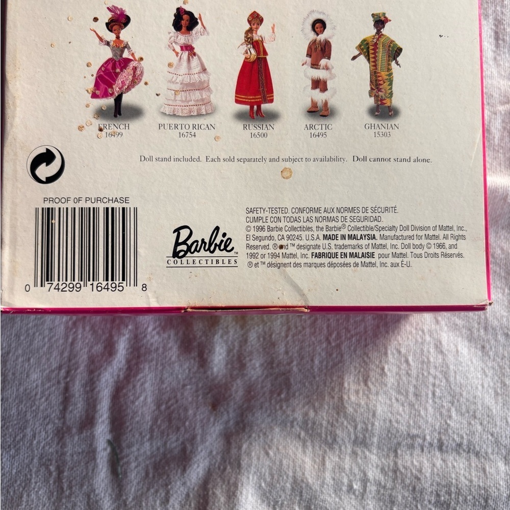 1996 Artic Barbie #16495. Dolls Around The World Collection. NRFB. - Picture 3 of 4